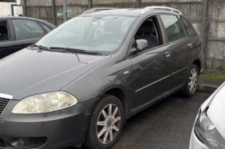 Feu arriere principal gauche (feux) FIAT CROMA 2