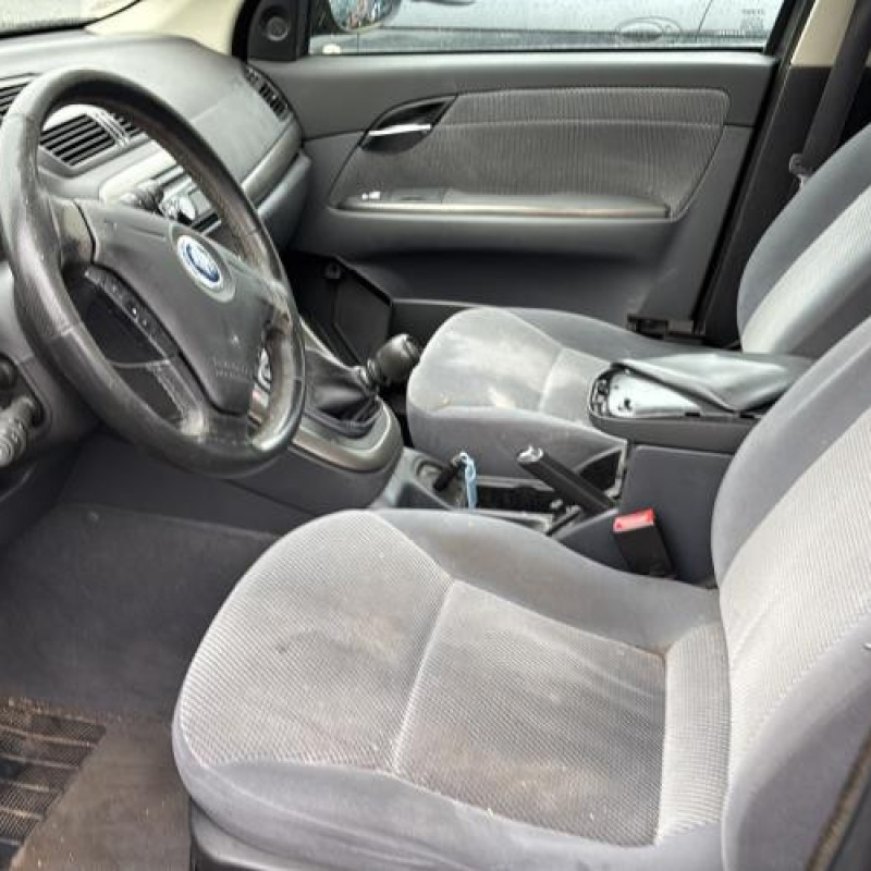 Feu arriere principal gauche (feux) FIAT CROMA 2 Photo n°9