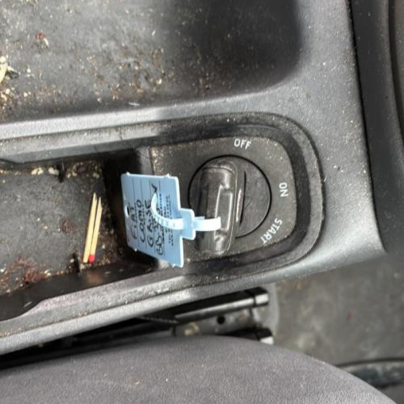 Feu arriere principal gauche (feux) FIAT CROMA 2 Photo n°11