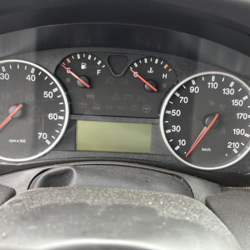 Feu arriere principal gauche (feux) FIAT CROMA 2 Photo n°13