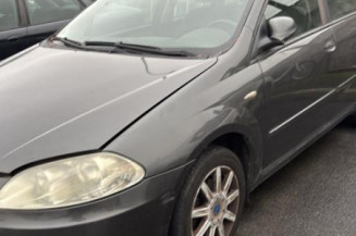 Feu arriere principal gauche (feux) FIAT CROMA 2