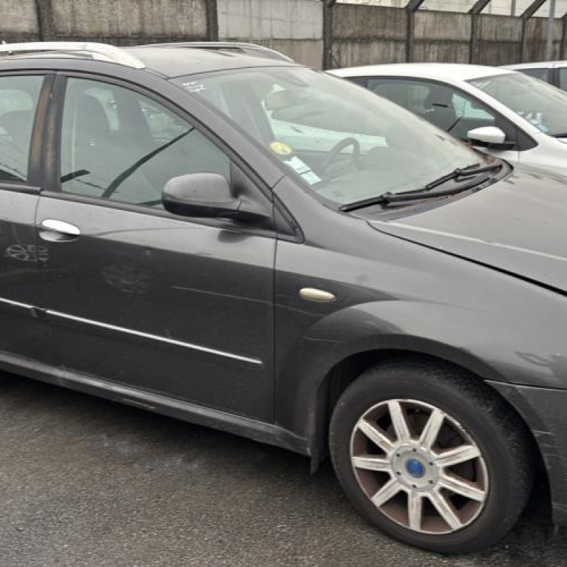 Feu arriere principal gauche (feux) FIAT CROMA 2 Photo n°20