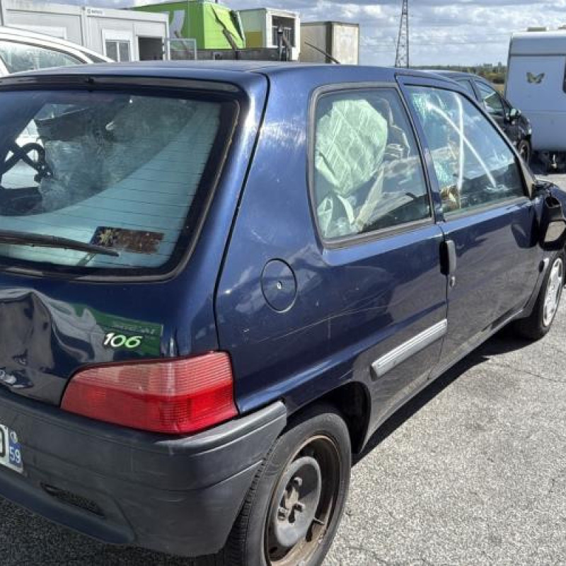 Feu arriere principal droit (feux) PEUGEOT 106 Photo n°6