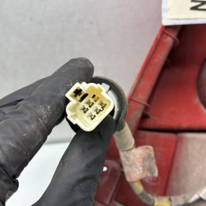 Feu arriere principal gauche (feux) SUZUKI ALTO 3 Photo n°3