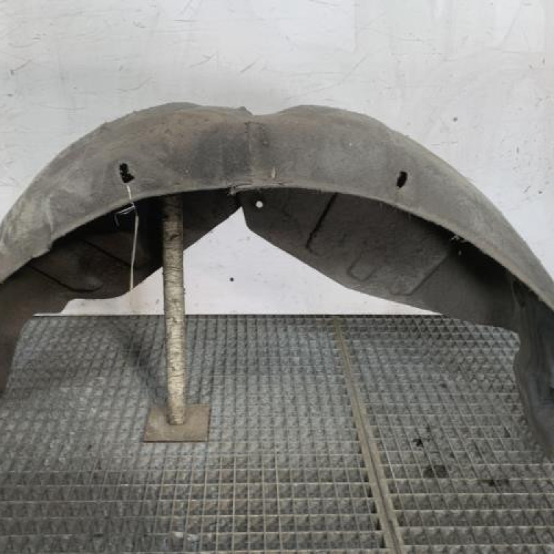 Pare boue arriere droit RENAULT SCENIC 3 Photo n°1