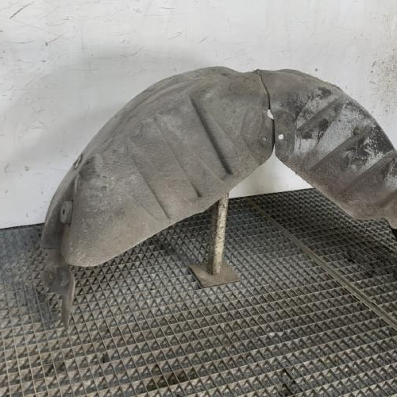 Pare boue arriere droit RENAULT SCENIC 3 Photo n°3