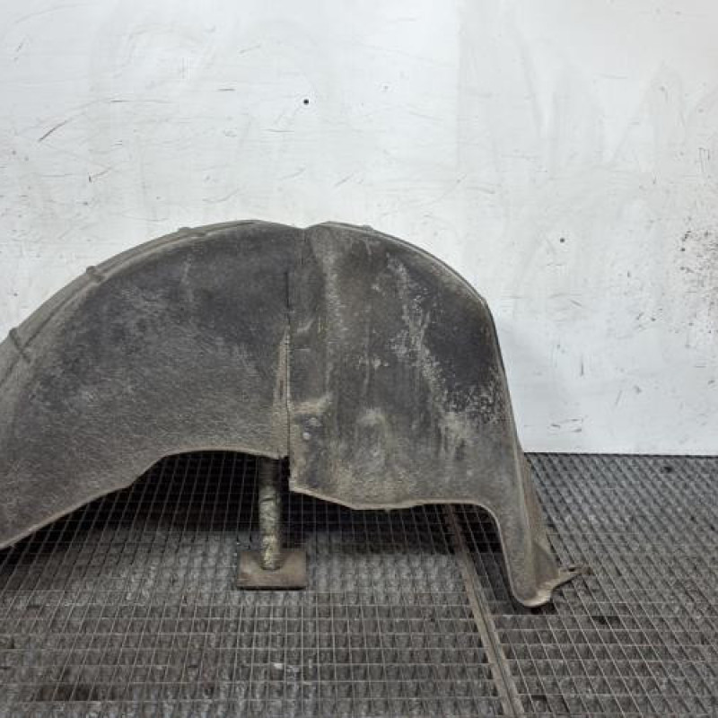 Pare boue arriere droit RENAULT KADJAR Photo n°4