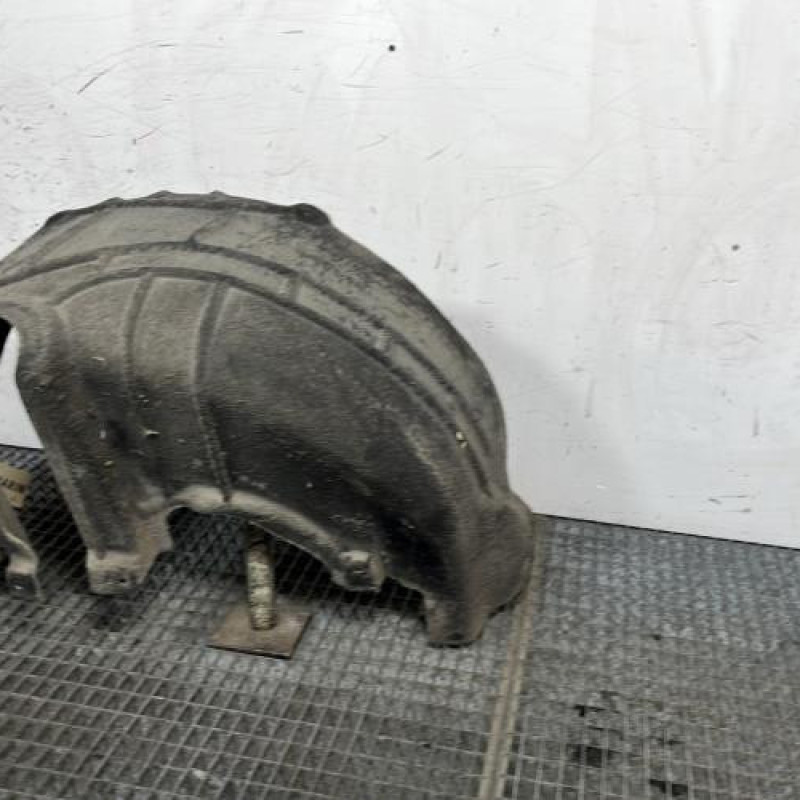 Pare boue arriere gauche FORD FIESTA 7 Photo n°4