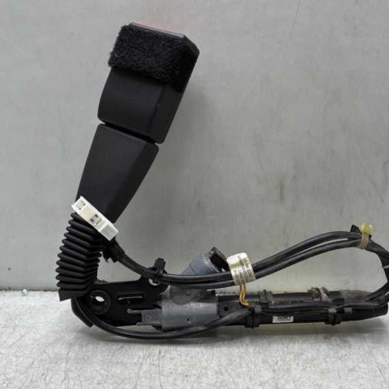Pretensionneur de ceinture avant gauche BMW X3 F25 Photo n°1
