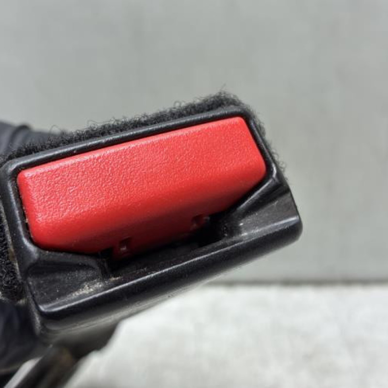 Pretensionneur de ceinture avant gauche BMW X3 F25 Photo n°2