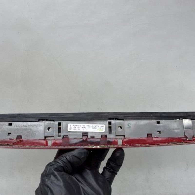 Feu arriere stop central BMW X3 F25 Photo n°2