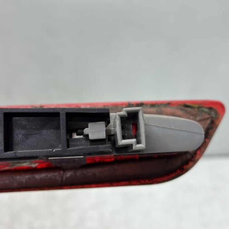 Feu arriere stop central BMW X3 F25 Photo n°4