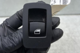 Interrupteur de leve vitre arriere gauche BMW X3 F25 Photo n°1