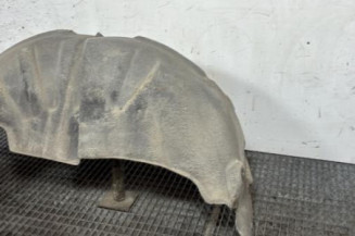 Pare boue arriere gauche RENAULT SCENIC 4