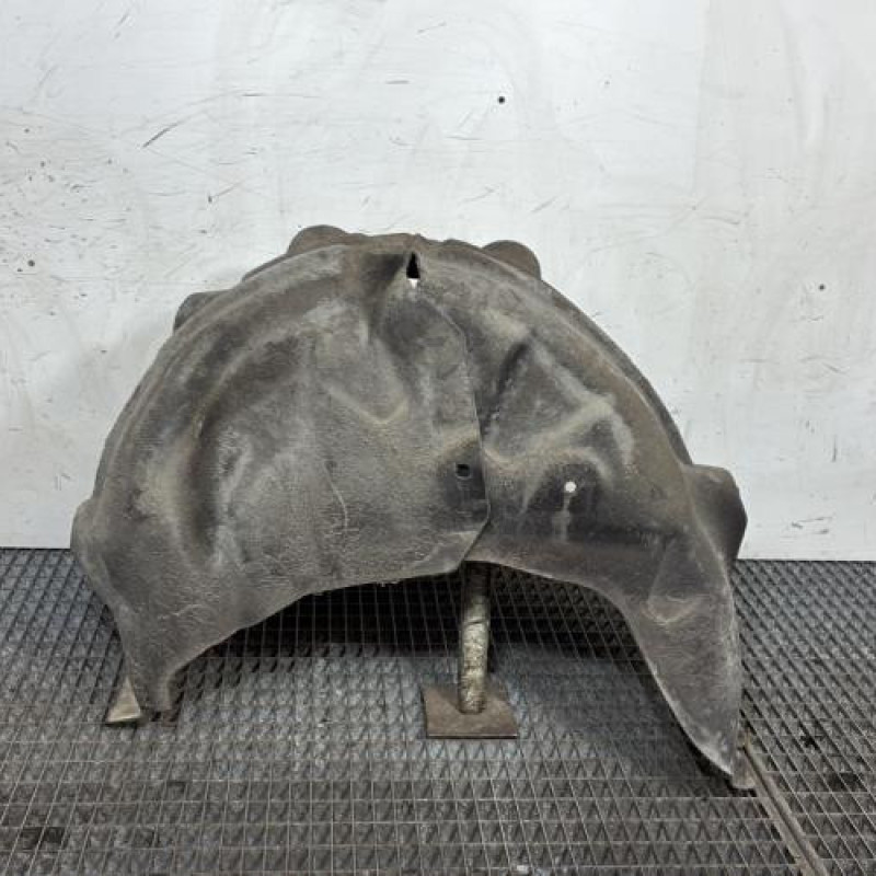 Pare boue arriere droit RENAULT MEGANE 4 Photo n°2