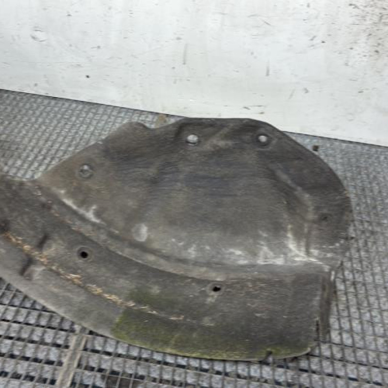 Pare boue avant droit RENAULT MEGANE 4 Photo n°3