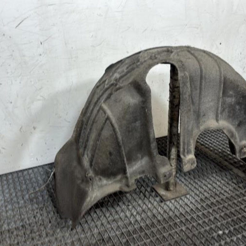 Pare boue arriere gauche FORD FIESTA 7 Photo n°3