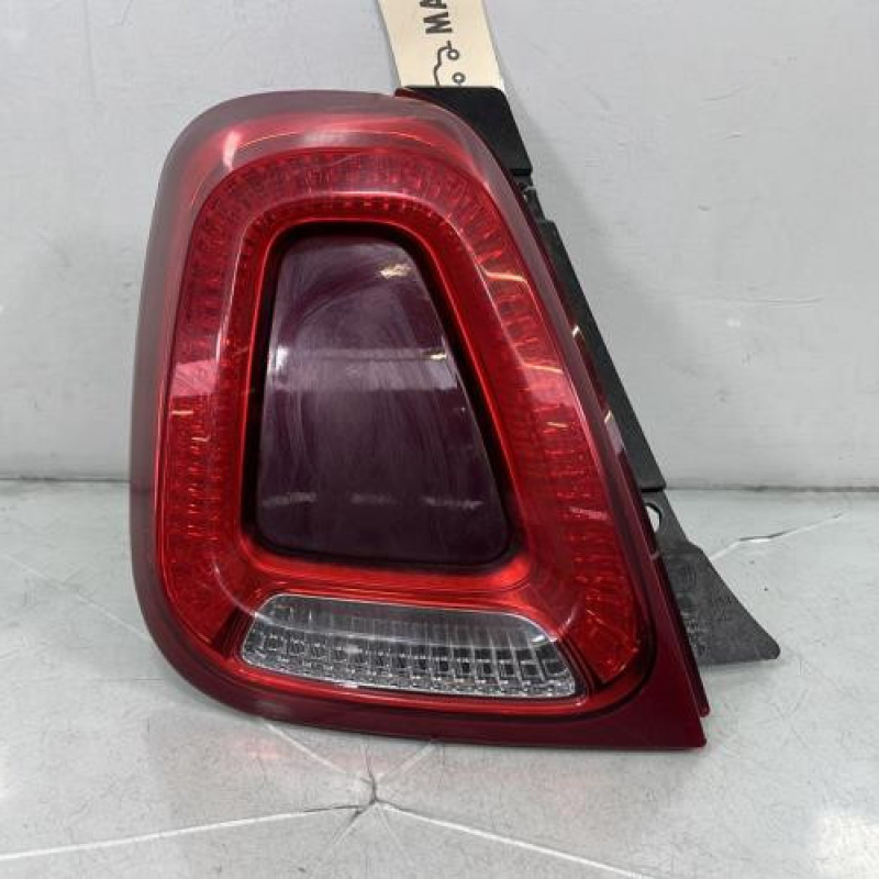 Feu arriere principal gauche (feux) FIAT 500 2 Photo n°1