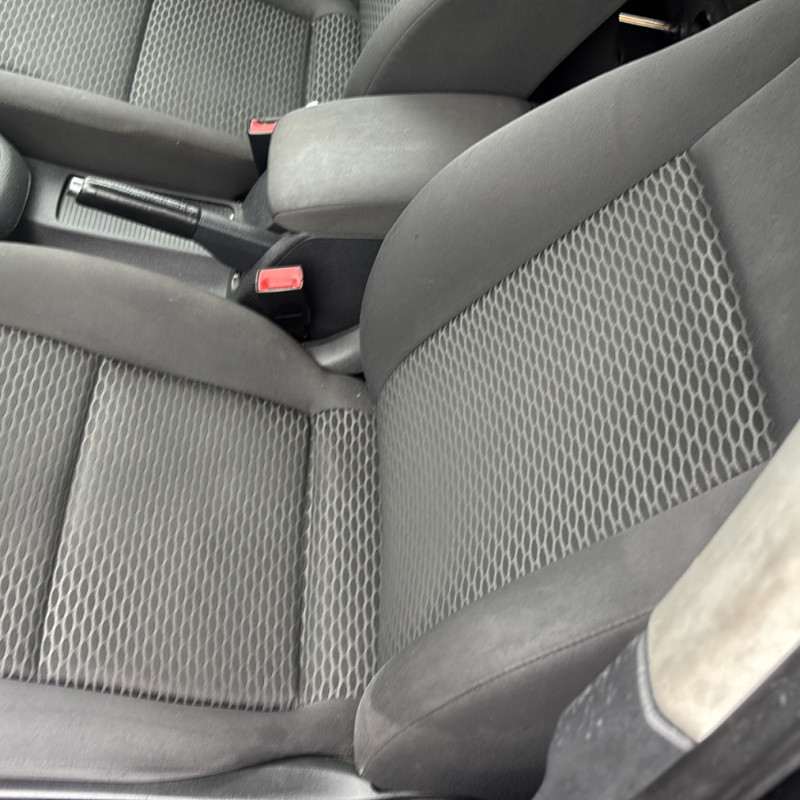 VOLKSWAGEN GOLF 6 1.6 TDI - 16V TURBO Photo n°14