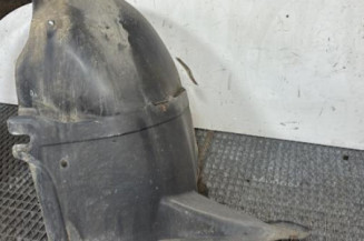 Pare boue avant gauche VOLKSWAGEN JETTA 3