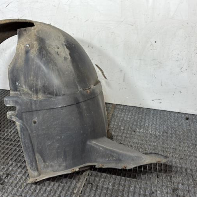 Pare boue avant gauche VOLKSWAGEN JETTA 3 Photo n°3