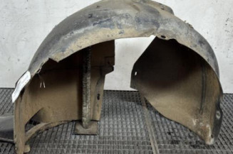 Pare boue avant gauche VOLKSWAGEN JETTA 3