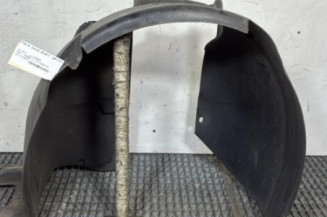 Pare boue avant gauche PEUGEOT 208 1 Photo n°1