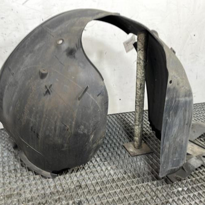 Pare boue avant gauche CITROEN C3 2 Photo n°2