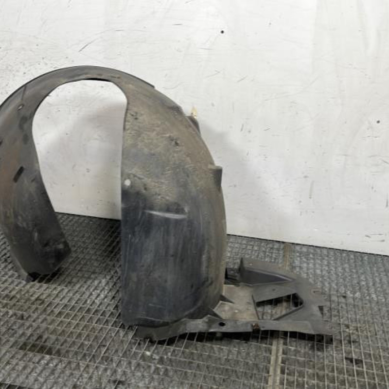 Pare boue avant gauche CITROEN C3 2 Photo n°3