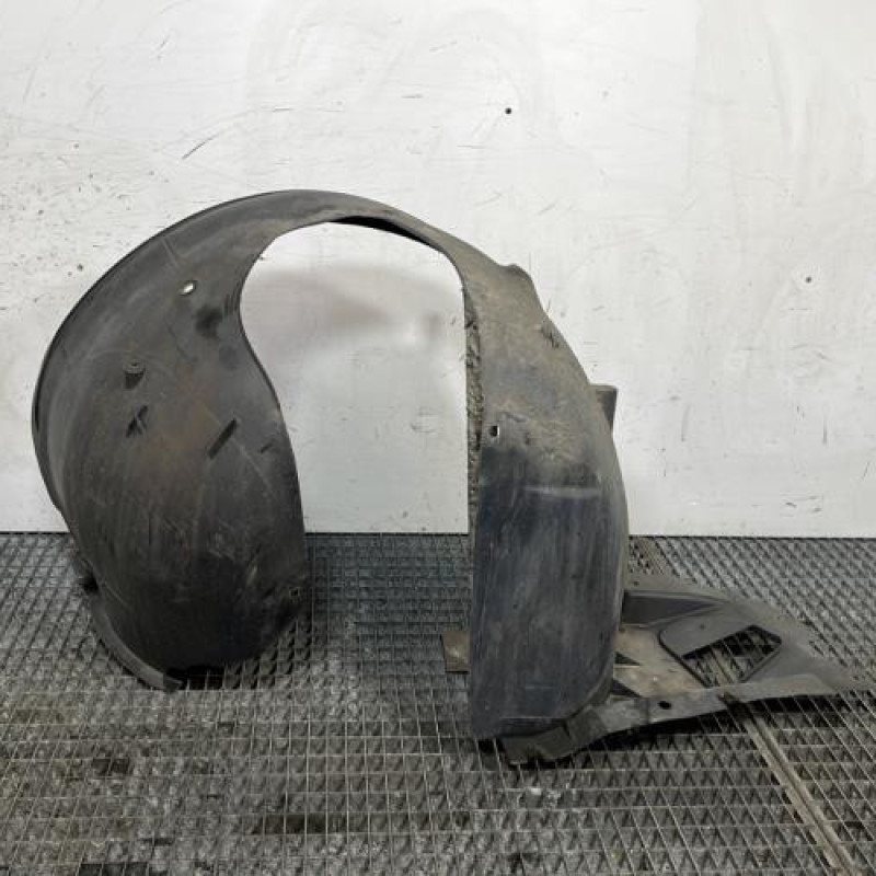 Pare boue avant gauche CITROEN C3 2 Photo n°4