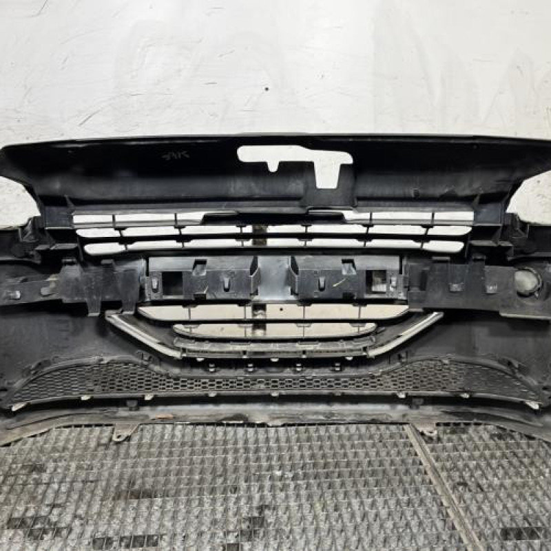 Pare choc avant PEUGEOT 208 1 Photo n°5