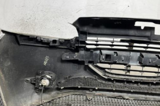 Pare choc avant PEUGEOT 208 1