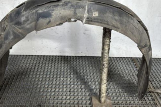 Pare boue avant gauche TOYOTA YARIS 2 Photo n°1