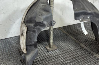 Pare boue avant gauche FORD FIESTA 7