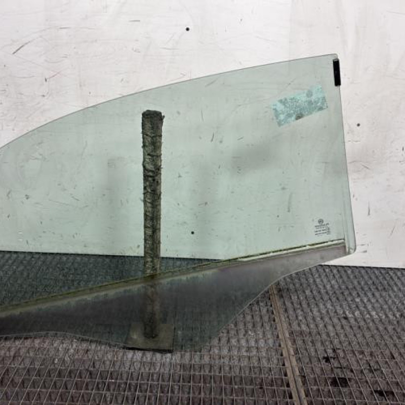 Vitre avant droit FIAT 500 2 Photo n°4