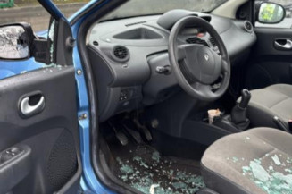 Aile avant droit RENAULT TWINGO 2