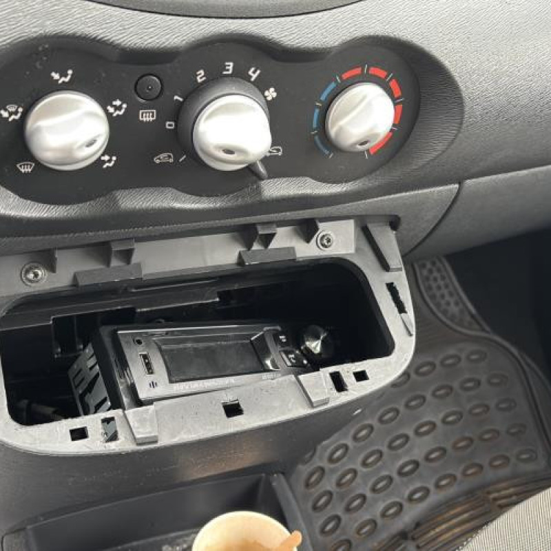 Aile avant droit RENAULT TWINGO 2 Photo n°18
