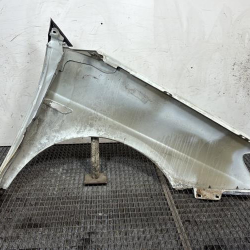 Aile avant gauche LANCIA DELTA 3 Photo n°4