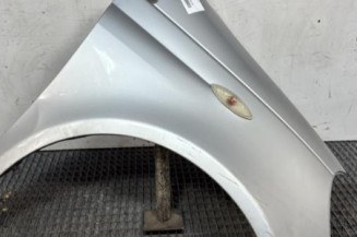 Aile avant droit TOYOTA YARIS 1 Photo n°1