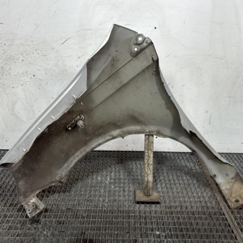 Aile avant droit TOYOTA YARIS 1 Photo n°4