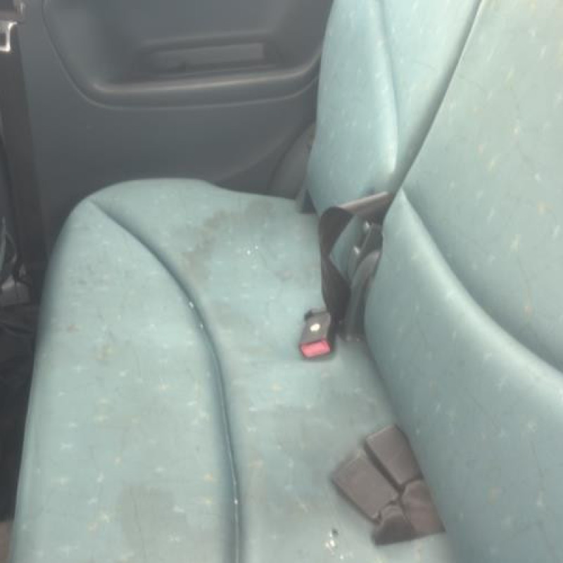 Aile avant droit TOYOTA YARIS 1 Photo n°19