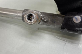 Pretensionneur de ceinture arriere droit BMW SERIE 3 E90