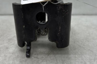 Attache ceinture arriere droit BMW X3 F25