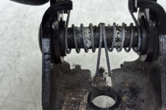 Attache ceinture arriere droit BMW X3 F25