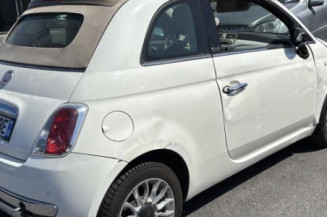 Attache ceinture arriere droit FIAT 500 2