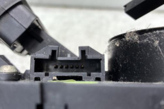 Com (Bloc Contacteur Tournant+Commodo Essuie Glace+Commodo Phare) RENAULT MEGANE 2