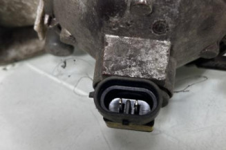 Anti brouillard droit (feux) SKODA OCTAVIA 2