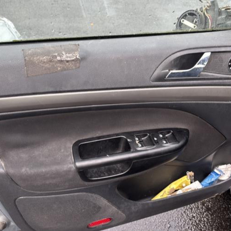 Anti brouillard droit (feux) SKODA OCTAVIA 2 Photo n°13