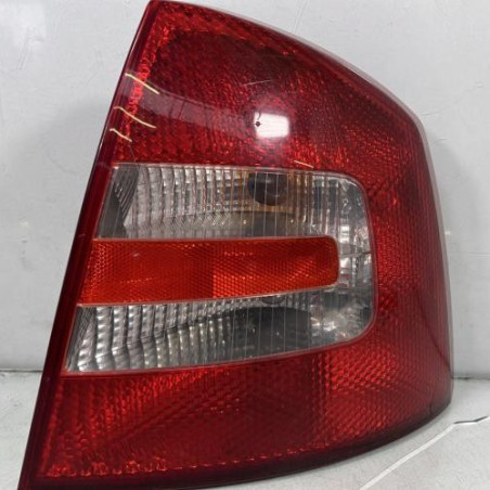 Feu arriere principal droit (feux) SKODA OCTAVIA 2 Photo n°1