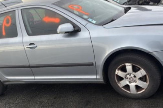 Interrupteur de leve vitre avant gauche SKODA OCTAVIA 2